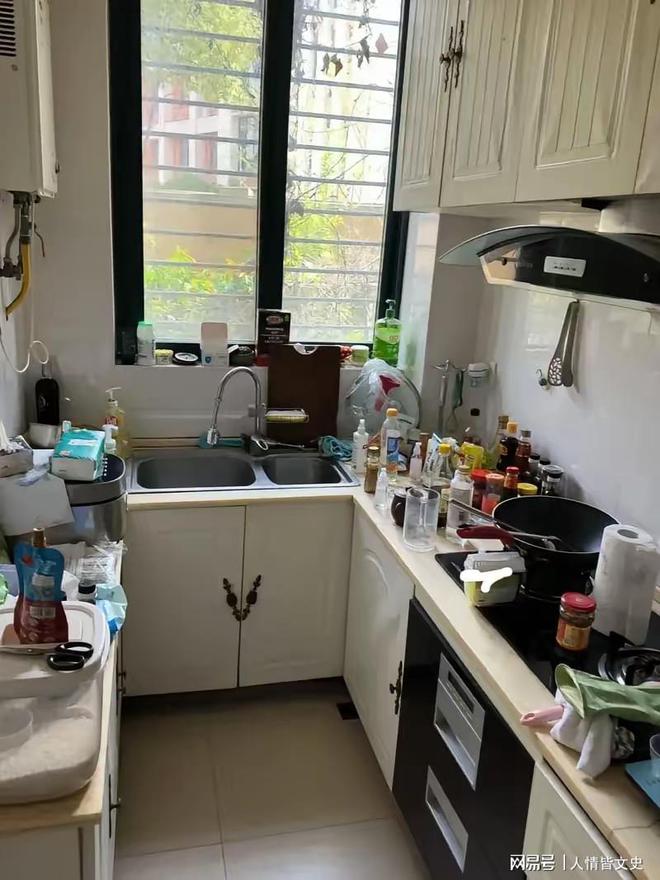 0平新房本以为宽敞住进来却大失所望。凯发